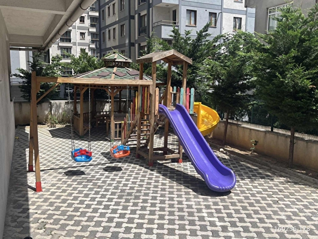 Emlak TR | 3+1 Otoparklı Boş Ara Kat Satılık Daire - Görsel 11