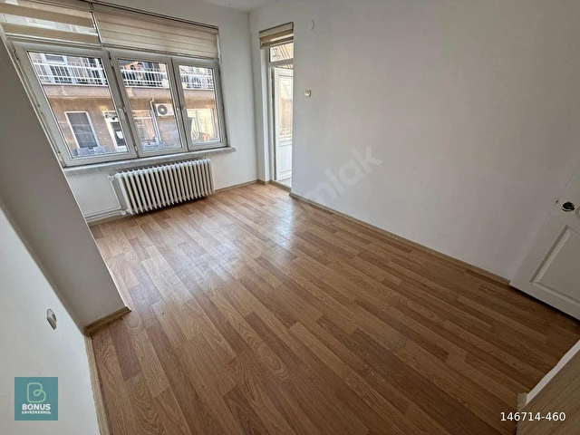 BONUSTAN MEŞRUTİYETTE 3+1 135 M2 BAĞIMSIZ ASANSÖRLÜ ÖN CEPHE - Görsel 11