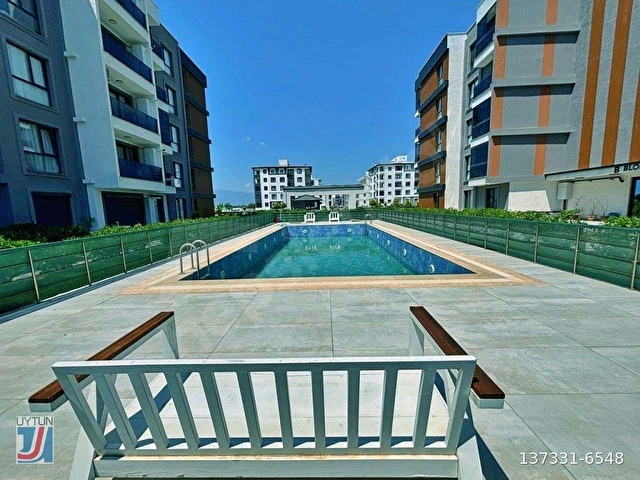 UYTUNDAN BURHANİYE ÖRENDE HAVUZLU SİTEDE BAHÇELİ LÜKS 1+1 DAİRE - Görsel 3