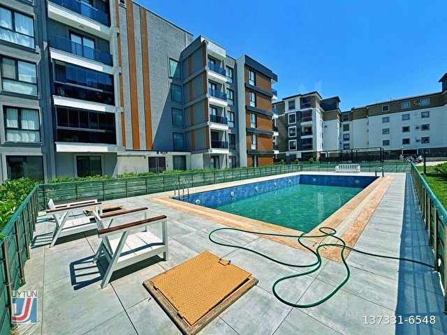 UYTUNDAN BURHANİYE ÖRENDE HAVUZLU SİTEDE BAHÇELİ LÜKS 1+1 DAİRE - Görsel 16