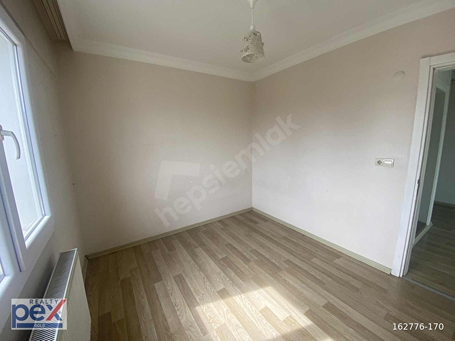 Manisa Güzelyurtta Site İçi Kiralık 1+1 Daire - Görsel 29