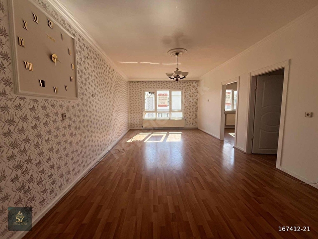 GATA YAKINI KİRALIK 3+1 EN ÜST KAT ÇİFT BALKON DAİRE - Görsel 12