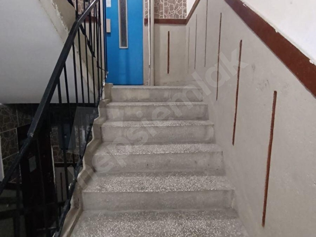 DEMETGÜLDE HALK EĞİTİM MERKEZİ KARŞISI BOŞ KOMBİLİ ASANSÖRLÜ 3+1 DAİRE - Görsel 6