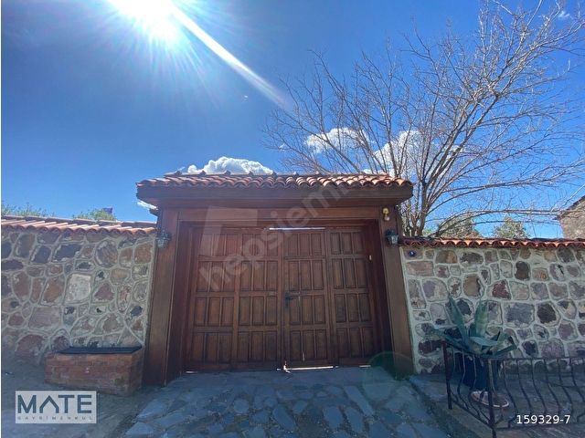 Urla Barbaros Köyünde 398 M2 Arsa İçinde Satılık Taş Villa - Görsel 7