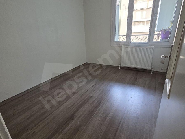 AYVERDİ EMLAKTAN MERKEZDE 3+1 ARA KAT KİRALIK DAİRE - Görsel 15