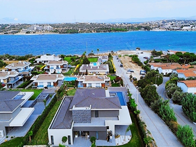 YUSEDEN ÇEŞMEDE MÜKEMMEL DENİZ MANZARALI SIFIR LÜKS MALİKANE - Görsel 10