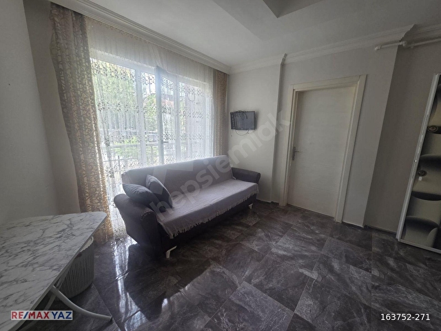 REMAX YAZDAN NEFE YÜRÜME MESAFESİNDE EŞYALI 1+1 KİRALIK DAİRE - Görsel 8