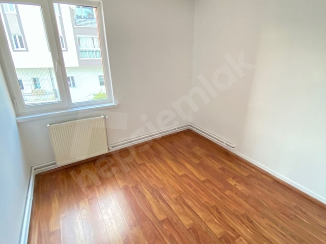 ARA KATTA KÖŞE BAŞI FIRSAT 3+1 SATILIK DAİRE - Görsel 7