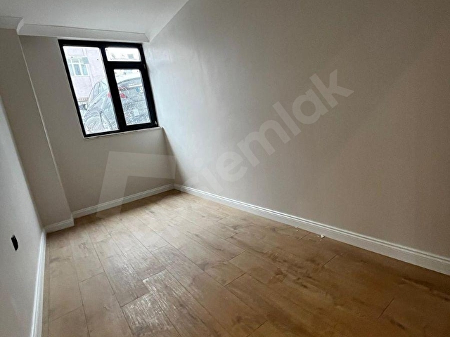 İSTASYON CAD.YAKINI,BAHÇE KULLANIM ALANLI,YERDEN ISITMALI 3+1 - Görsel 19