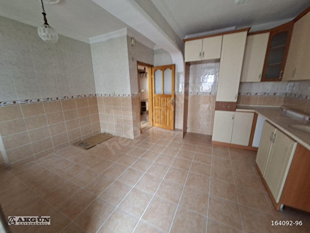 AKGÜNDEN Kuvayi Milliyede 3+1 140 m2 kiralık daire - Görsel 7