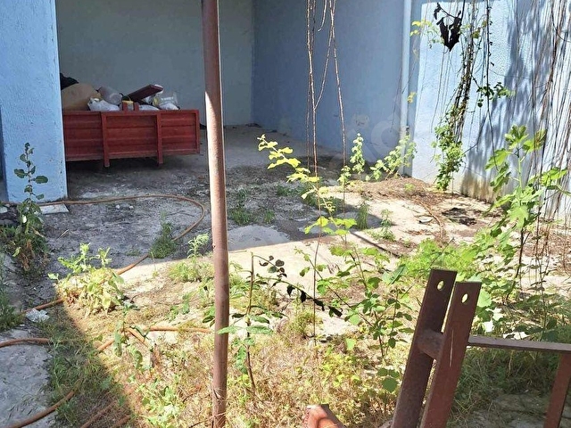 ŞEHZADELER HARMANDALI KÖY İÇİNDE 150m2 ARSA İÇİNDE 2 KATLI EV - Görsel 9