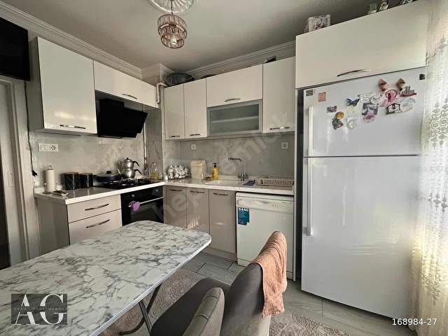 CADDE YAKINI CEPHELERİ AÇIK FULL YAPILI ARA KAT 3+1 GENİŞ DAİRE - Görsel 5