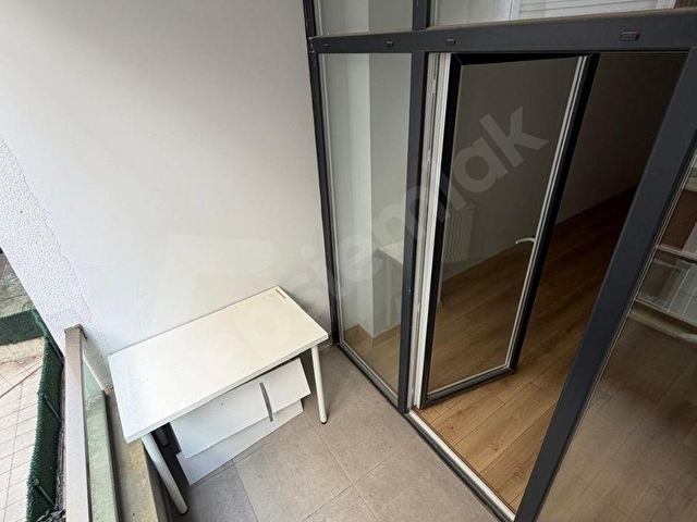 ÜÇEL-TEK YETKİLİ İDEALTEPE SAHİL GENÇ YAPIDA GENİŞ LÜX 90M2 2+1! - Görsel 24