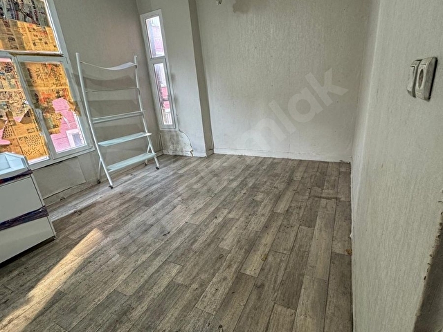 Fatih Mimar Hayrettin Mah Kiralık Dükkan 20 m2 İşhanı İçinde