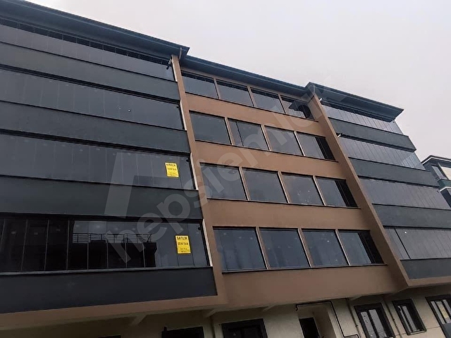 Tekirdağ Atatürk Mallesinde Ebeveyn Banyolu/Çift Cam Balkonlu Kiralık Sıfır Daire - Görsel 19
