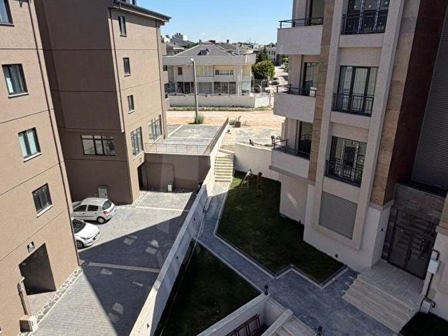 VOLKAN EMLAKTAN YENİ MH. VADİ VİSTA KONUTLARINDA KİRALIK 4+1 DAİRE - Görsel 2