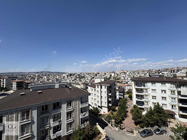 ÇÖÇELLİ GAYERİMENKULDEN YEDİTEPE MAHALLESİNDE SATILIK DAİRE - Görsel 7
