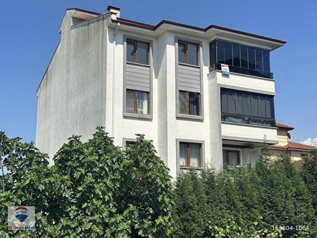 REMAX MAVİ MİHRİBAN DÜZGÜNDEN BAŞPINARDA 2+1 KİRALIK DAİRE