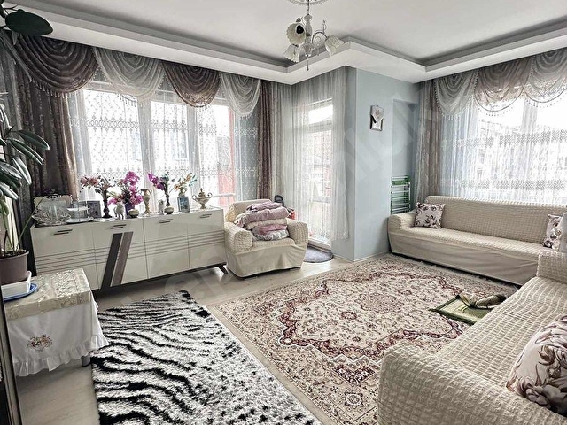 Abdurrahman gazide satılık 3+1 arakat daire