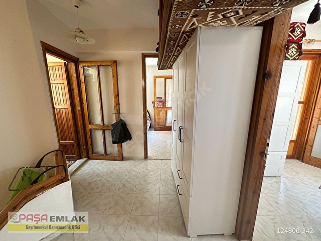 DENİZE 300 METRE | GENİŞ VERANDALI | PEYZAJLI BAHÇELİ 3+1 VİLLA - Görsel 30