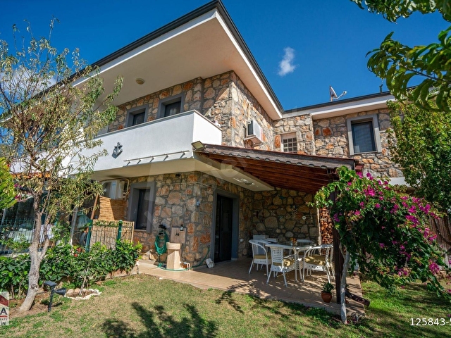 Datça Cumalıda Müstakil Bahçeli Satılık 95 m2 2+1 Villa