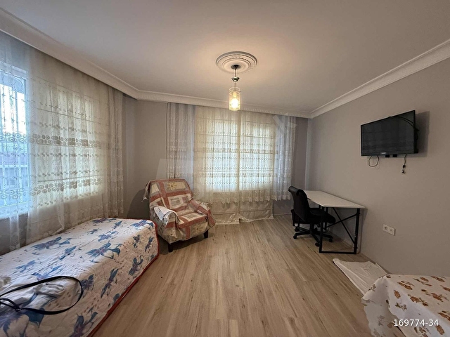 SAYGINDAN YTÜ B KAPISI MEVKİ YENİ BİNA 2+1 EŞYALI KİRALIK DAİRE