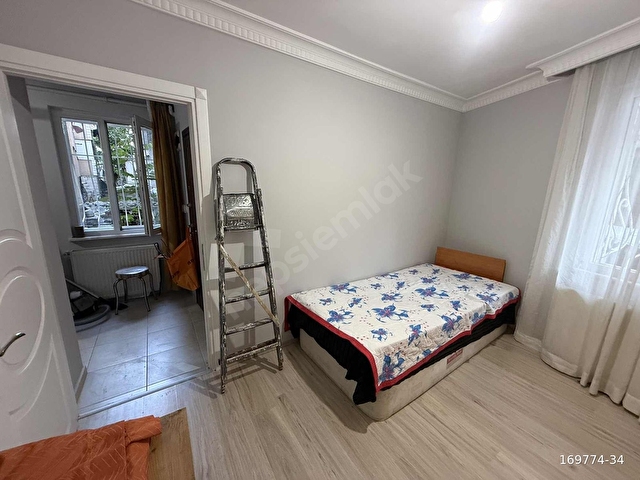 SAYGINDAN YTÜ B KAPISI MEVKİ YENİ BİNA 2+1 EŞYALI KİRALIK DAİRE - Görsel 13