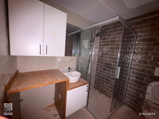 İlhandan İzmir Demokrasi Üniversitesi Yanında 2+1 Otoparklı Asansörlü Kiralık Daire - Görsel 17