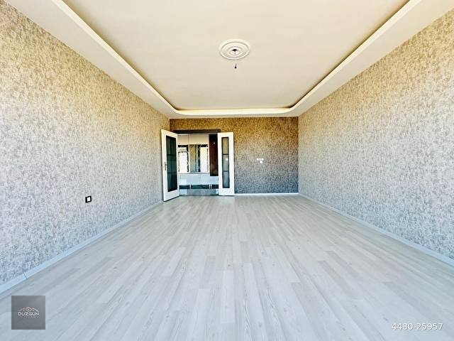 DÜZGÜN EMLAKTAN LÜX SİTE İÇİNDE MODERN KONFORLU FULL YAPILI 4+1 - Görsel 4
