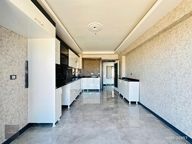 DÜZGÜN EMLAKTAN LÜX SİTE İÇİNDE MODERN KONFORLU FULL YAPILI 4+1 - Görsel 8