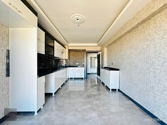 DÜZGÜN EMLAKTAN LÜX SİTE İÇİNDE MODERN KONFORLU FULL YAPILI 4+1 - Görsel 9