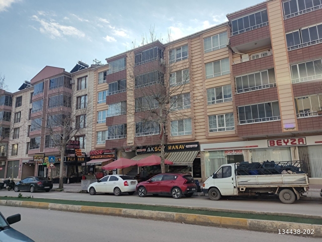 HASTANE CADDESİ ÜZERİNDE 3+1 GENİŞ DAİRE - Görsel 14