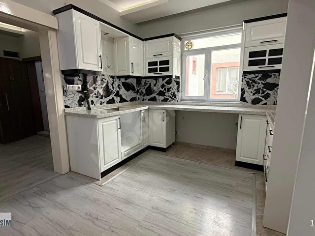 SELÇUKLU MAH. KOMPLE SATILIK BİNA - Görsel 6