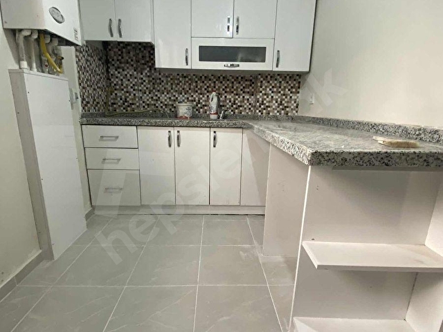 SANCAKTEPE MECLİS MAH.MERKEZİ KONUM BOŞ 2+1 SATILIK DAİRE - Görsel 8