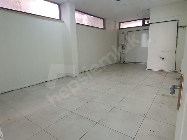 VALİLİK BİNASI KARŞISINDA SATILIK DÜKKAN - Görsel 18