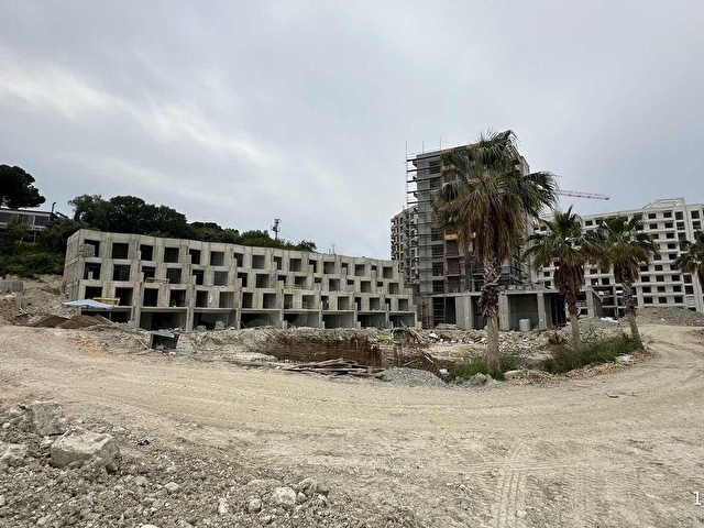Kuşadası Denize Sıfır Projede Deniz Manzaralı Satılık 1+1 Daire - Görsel 15