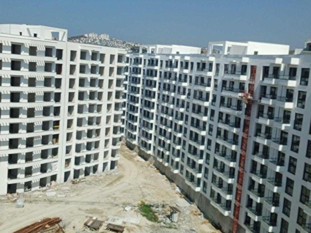 Kuşadası Denize Sıfır Projede Deniz Manzaralı Satılık 1+1 Daire - Görsel 20