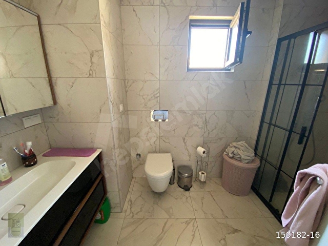 Akyarlarda site içinde müstakil bahçeli Kiralık Lüks Villa - Görsel 11