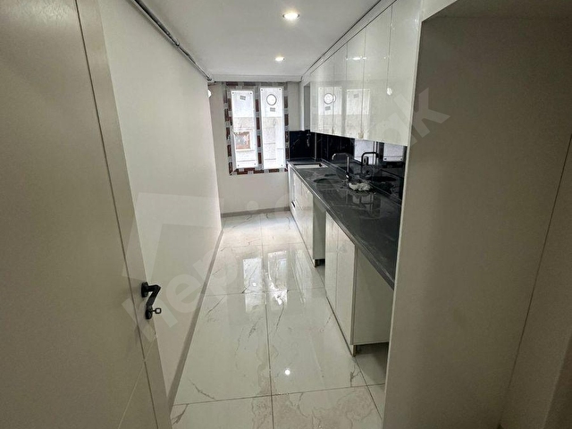 DEVRAN EMLAKTAN CUMHURİYETTE SATILIK 2+1 95 M2 4.KATTA SIFIR DAİRE - Görsel 6