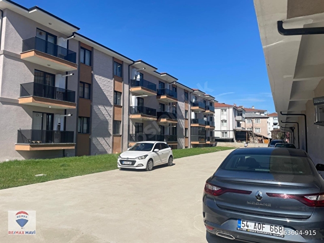 REMAX MAVİ ZÜBEYDE ÖZDEMİRDEN ARİFİYEDE SATILIK 1+1 DAİRE - Görsel 7