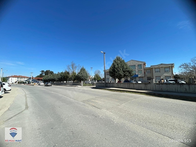 REMAX MAVİ ZÜBEYDE ÖZDEMİRDEN ARİFİYEDE SATILIK 1+1 DAİRE - Görsel 4