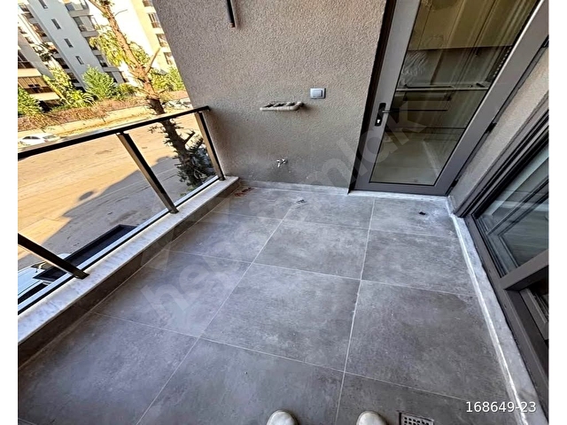 MERKEZİ KONUMDA METROBÜS,AVM 5DK LÜKS 2+1 ARAKAT DAİRE - Görsel 5