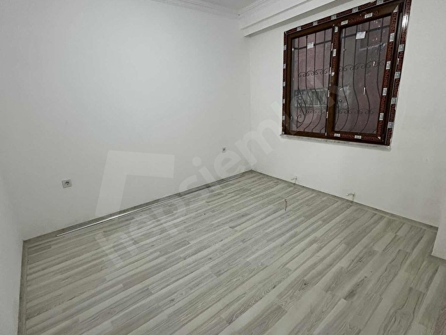UYGUN EMLAKTAN SATILIK 2+1 KAPALI OTOPARKLI DAİRE - Görsel 9