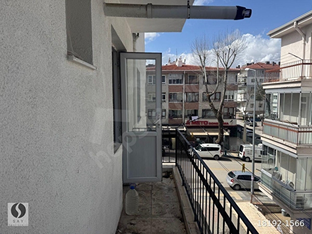SAY’DAN KİRALIK HÜRRİYET CADDESİ ÜZERİNDE DİKMEN CADDESİNE SOKULLU CADDESİNE YAKIN YAPILI  3+1 DAİRE - Görsel 17