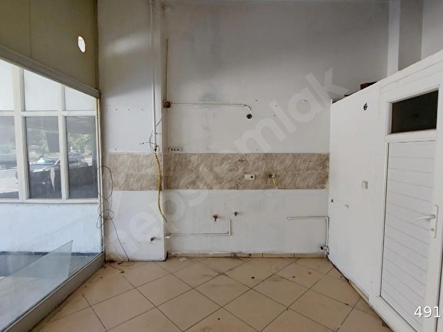 Söke Merkezde Cadde üzerinde Kiralık Dükkan - Görsel 9
