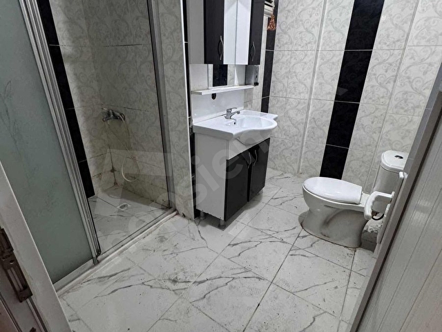 CADDE ÜZERİ SATILIK DAİRE - Görsel 5