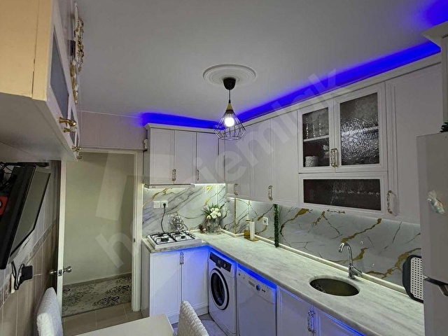 EMLAK CENTERDAN YENİ MAHALLEDE KİRALIK 3+1 KAPALI MUTFAK DAİRE - Görsel 9