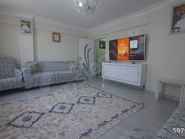 GAZİOSMANPAŞA DA SATILIK DAİRE - Görsel 3
