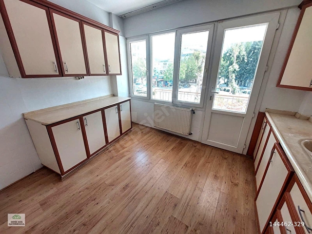 Kuşadası Adliye Karşısı Ticari/Mesken 3+1 Kiralık Daire - Görsel 6