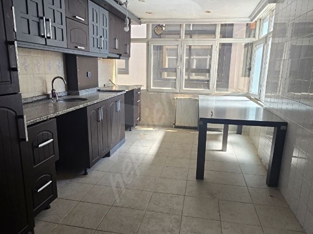 SANCAKTEPE OSMANGAZİ MAH 3+1 130 M2 44 M2 HİSSE PAYI VAR - Görsel 6